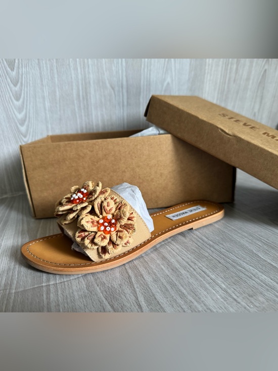 Steve Madden Shoes - Steve Madden Beige Floral Beaded Slide Sandal